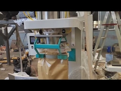 超微粉の粉の詰物およびガスを抜く機械